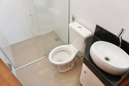 Casa para alugar com 240m², 5 quartos e 3 vagasBanheiro Social 2 - Cobertura 