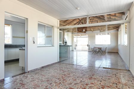 Casa para alugar com 240m², 5 quartos e 3 vagasSala 3 - Cobertura 