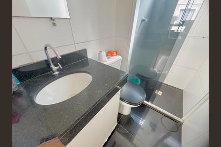 Apartamento à venda com 42m², 2 quartos e 1 vaga Apartamento à venda com 42m², 2 quartos e 1 vagaBanheiro