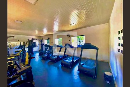 Apartamento à venda com 42m², 2 quartos e 1 vaga Apartamento à venda com 42m², 2 quartos e 1 vagaAcademia