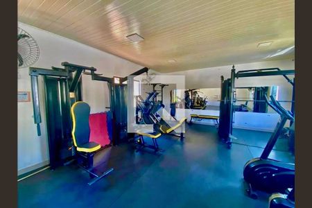 Apartamento à venda com 42m², 2 quartos e 1 vaga Apartamento à venda com 42m², 2 quartos e 1 vagaAcademia