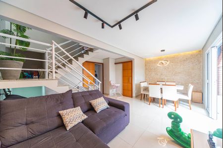 Casa de Condomínio à venda com 3 quartos, 181m² em Vila Assunção, Santo André