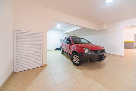 Garagem de casa de condomínio à venda com 3 quartos, 181m² em Vila Assunção, Santo André