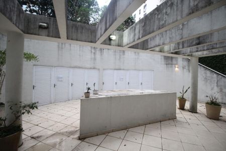 Área comum - Salão de festas de apartamento à venda com 1 quarto, 65m² em Auxiliadora, Porto Alegre