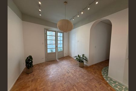 Apartamento à venda com 113m², 3 quartos e sem vaga