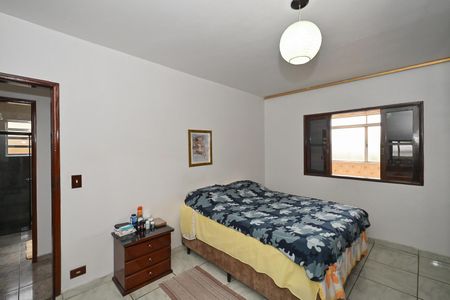 Quarto 2 de casa à venda com 2 quartos, 360m² em Jardim Piracuama, São Paulo