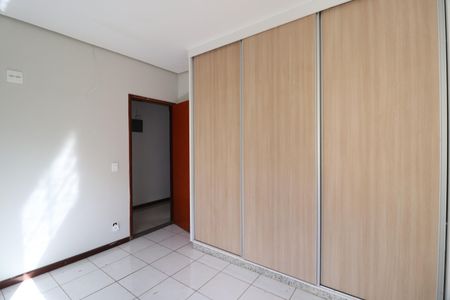 Casa para alugar com 270m², 5 quartos e 2 vagasQuarto 6 - Suíte