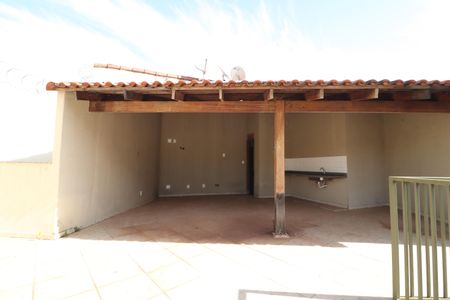 Casa para alugar com 270m², 5 quartos e 2 vagasVaranda - Terraço