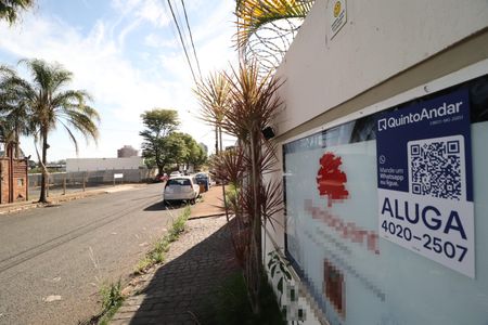 Casa para alugar com 270m², 5 quartos e 2 vagasPlaquinha
