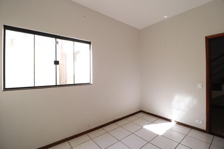 Casa para alugar com 270m², 5 quartos e 2 vagasQuarto 2