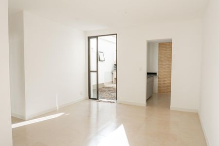 Casa para alugar com 80m², 3 quartos e sem vagaSala