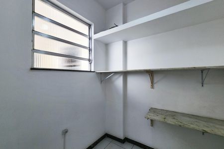 Apartamento para alugar com 75m², 2 quartos e sem vaga Apartamento para alugar com 75m², 2 quartos e sem vagaQuarto de Serviço