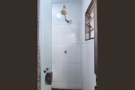 Apartamento para alugar com 75m², 2 quartos e sem vaga Apartamento para alugar com 75m², 2 quartos e sem vagaBanheiro de Serviço