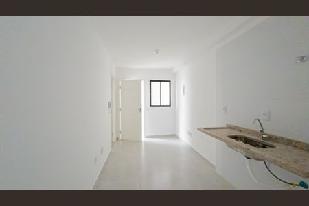 Sala/Cozinha de apartamento à venda com 2 quartos, 30m² em Cidade Antônio Estêvão de Carvalho, São Paulo
