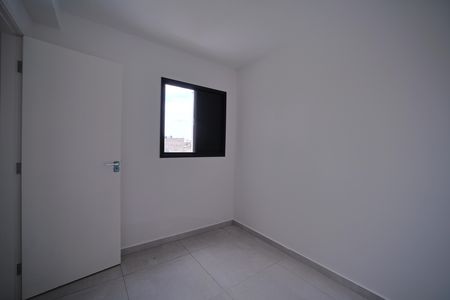 Quarto 2 de apartamento à venda com 2 quartos, 30m² em Cidade Antônio Estêvão de Carvalho, São Paulo