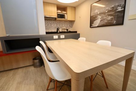 Studio de kitnet/studio para alugar com 1 quarto, 44m² em Caminho das Árvores, Salvador