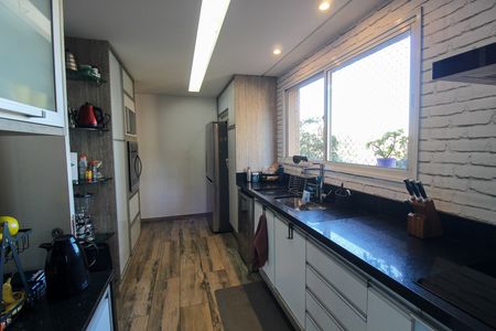 Cozinha de apartamento à venda com 3 quartos, 151m² em Parque dos Principes, São Paulo