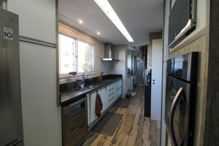 Cozinha de apartamento à venda com 3 quartos, 151m² em Parque dos Principes, São Paulo