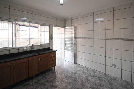 Casa para alugar com 2 quartos, 90m² em Vila Nova York, São Paulo