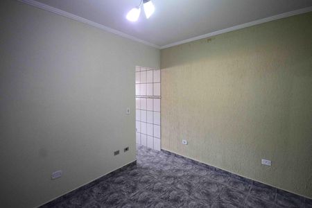 Casa para alugar com 2 quartos, 90m² em Vila Nova York, São Paulo