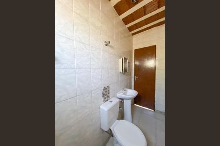 Casa para alugar com 2 quartos, 130m² em Califórnia, Belo Horizonte