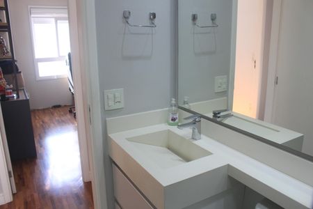 Apartamento para alugar com 80m², 3 quartos e 2 vagasBanheiro