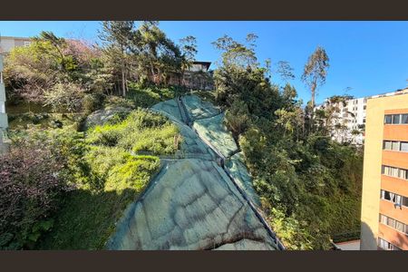 Paisagem de apartamento para alugar com 2 quartos, 106m² em Centro, Petrópolis