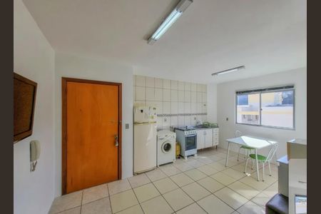 Cozinha de kitnet/studio para alugar com 1 quarto, 42m² em Vila Nova, Novo Hamburgo