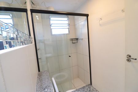 Banheiro de apartamento para alugar com 2 quartos, 50m² em Socorro, São Paulo