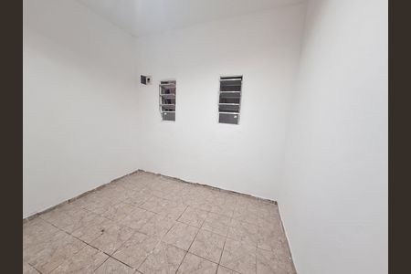 Casa para alugar com 2 quartos, 50m² em Parque Maria Helena, Suzano