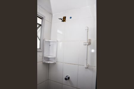 Banheiro Social de apartamento para alugar com 2 quartos, 55m² em Vila Palmeiras, São Paulo