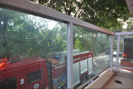 Varanda da suíte  de casa para alugar com 3 quartos, 90m² em Jardim Brasil, São Paulo