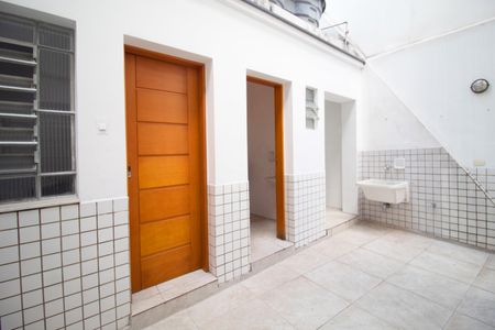 Casa à venda com 3 quartos, 140m² em Vila Madalena, São Paulo