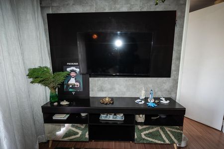 Sala de apartamento para alugar com 1 quarto, 45m² em Humaitá, Porto Alegre