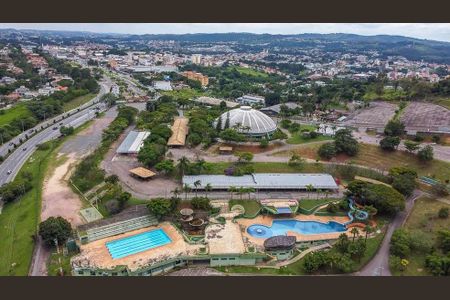 Casa à venda com 118m², 2 quartos e 2 vagas