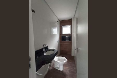 Casa à venda com 2 quartos, 89m² em Taboão, Diadema