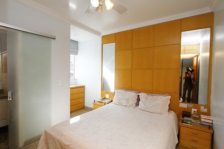 Apartamento à venda com 175m², 4 quartos e 2 vagasQuarto 3 - Suíte