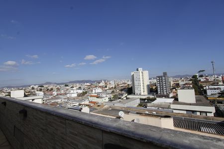 Apartamento à venda com 175m², 4 quartos e 2 vagasCobertura