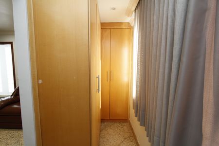 Apartamento à venda com 175m², 4 quartos e 2 vagasQUARTO 4 Cobertura