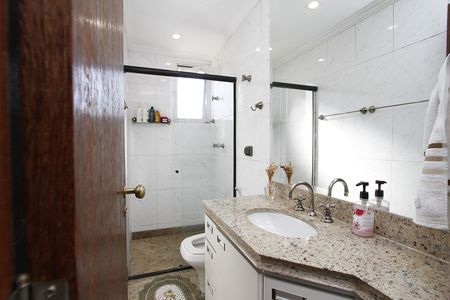 Banheiro Social de apartamento à venda com 4 quartos, 175m² em Padre Eustáquio, Belo Horizonte
