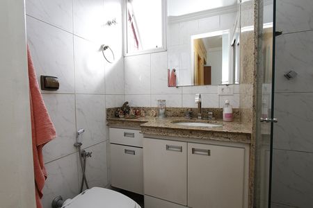 Apartamento à venda com 175m², 4 quartos e 2 vagasBanheiro da Suíte