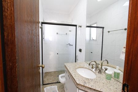 Apartamento à venda com 175m², 4 quartos e 2 vagasBanheiro 3