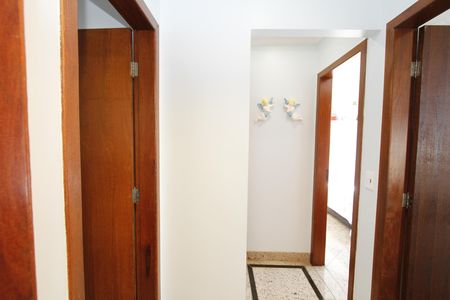 Apartamento à venda com 175m², 4 quartos e 2 vagasCorredor