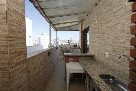 Apartamento à venda com 175m², 4 quartos e 2 vagasCobertura