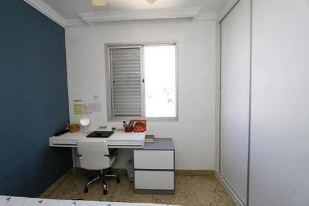 Apartamento à venda com 175m², 4 quartos e 2 vagasQuarto 1