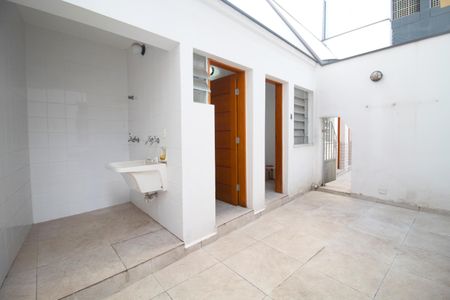 Casa à venda com 3 quartos, 140m² em Vila Madalena, São Paulo