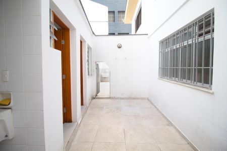 Casa à venda com 3 quartos, 140m² em Vila Madalena, São Paulo