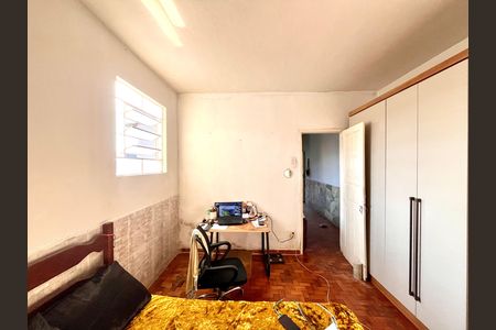 Apartamento à venda com 3 quartos, 196m² em Pompéia, Belo Horizonte