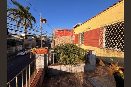 Apartamento à venda com 3 quartos, 196m² em Pompéia, Belo Horizonte