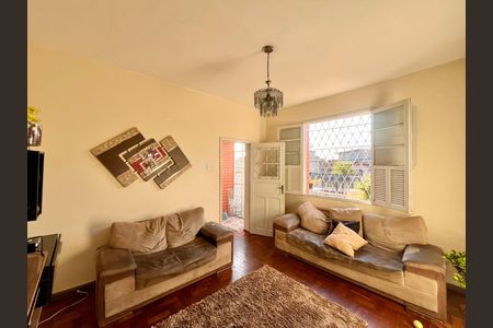 Apartamento à venda com 3 quartos, 196m² em Pompéia, Belo Horizonte